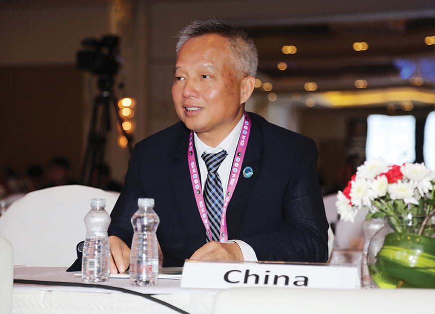 Yang Changfeng, chief architect, BeiDou Navigation Satellite System, speaks at an international event. (Photo: BDS)
